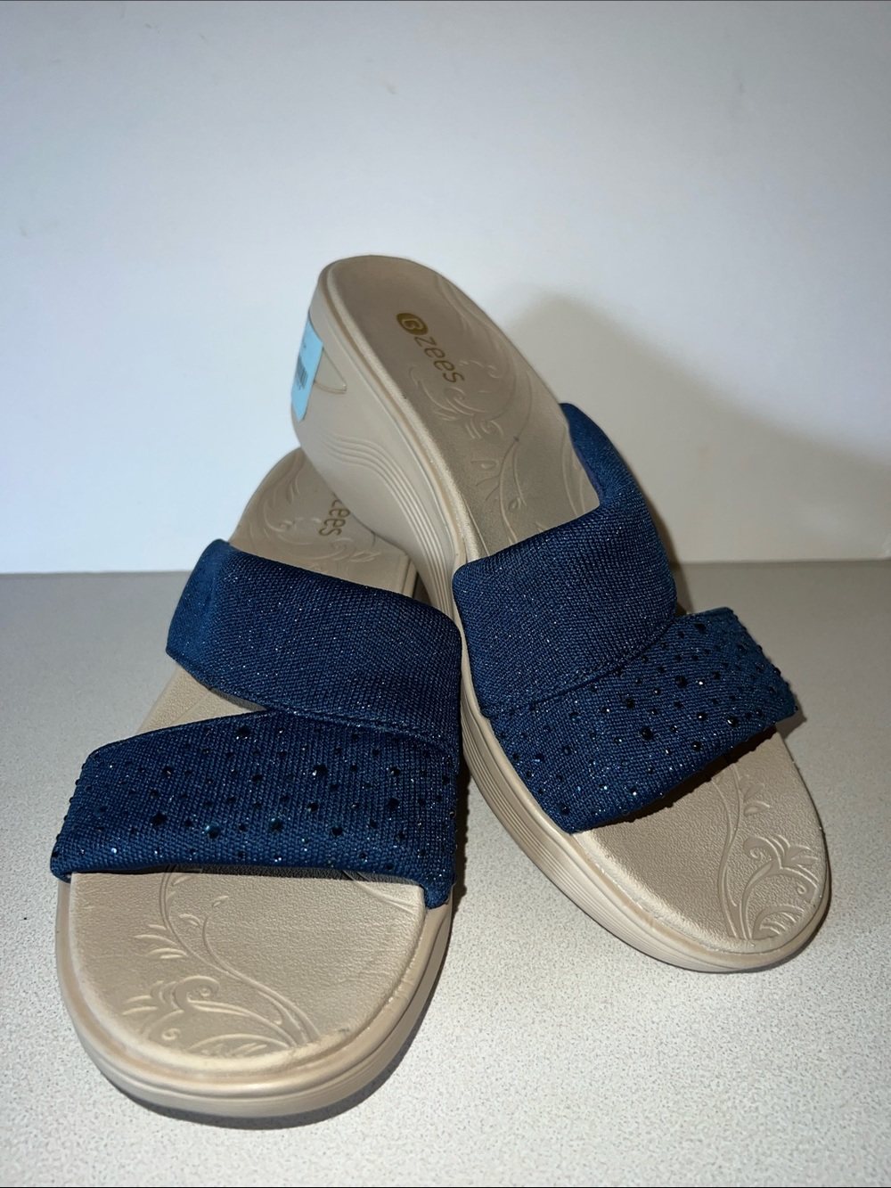 Bzees Navy Blue Dual-Band Slip-On comfort Sandals